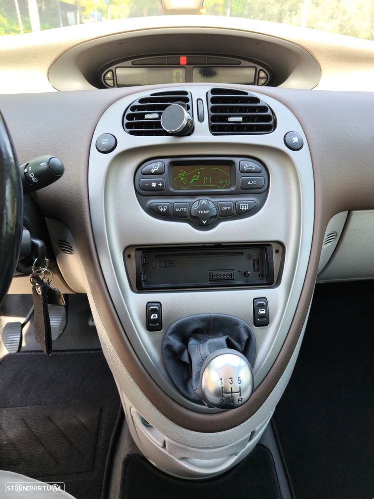 Citroën Xsara Picasso 1.6 HDi Premier - 10