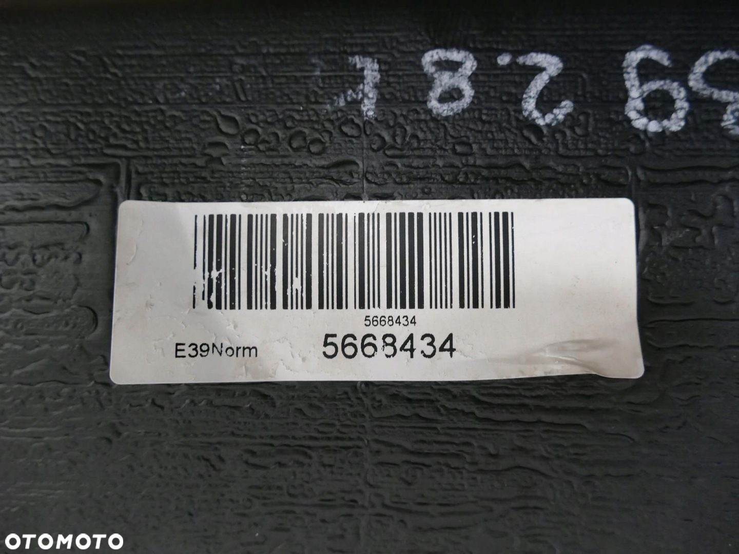 BMW E39 KOMBI 2.8i ZBIORNIK PALIWA BAK WLEW - 5