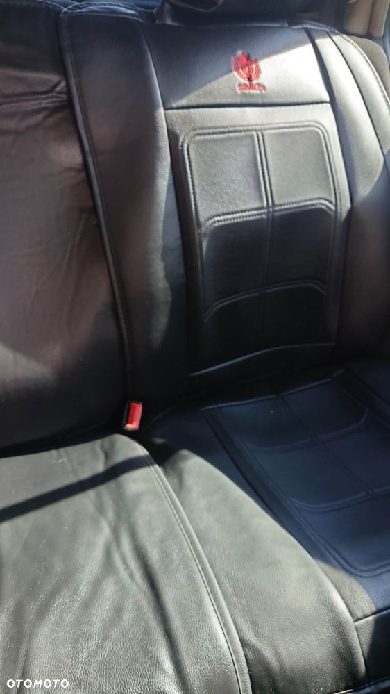 Volkswagen Golf - 6