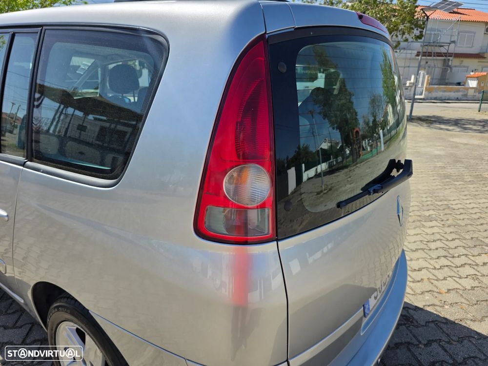 Renault Espace 2.2 dCi Dynamique 5L - 30
