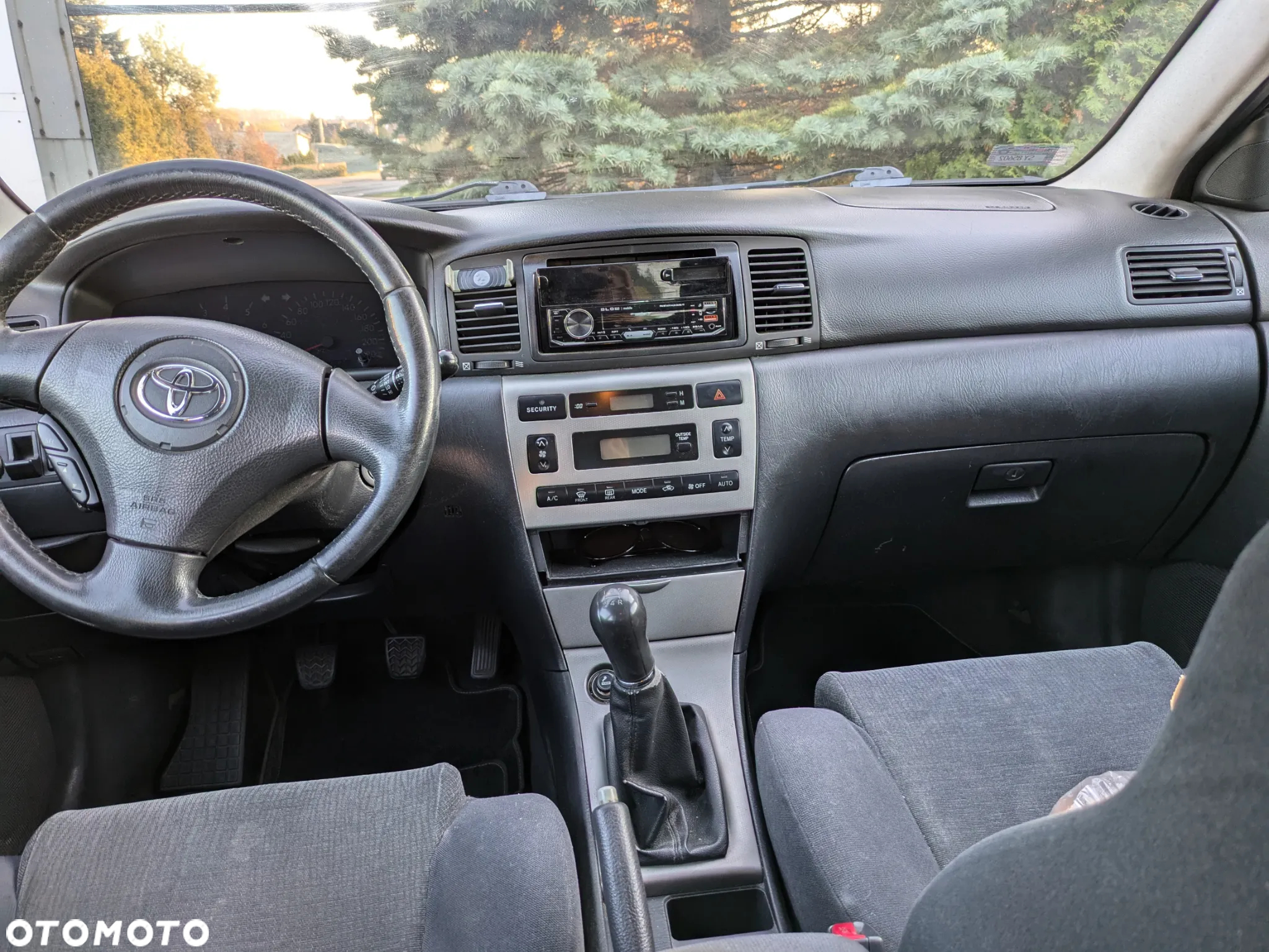Toyota Corolla 2.0 D-4D Sol - 6
