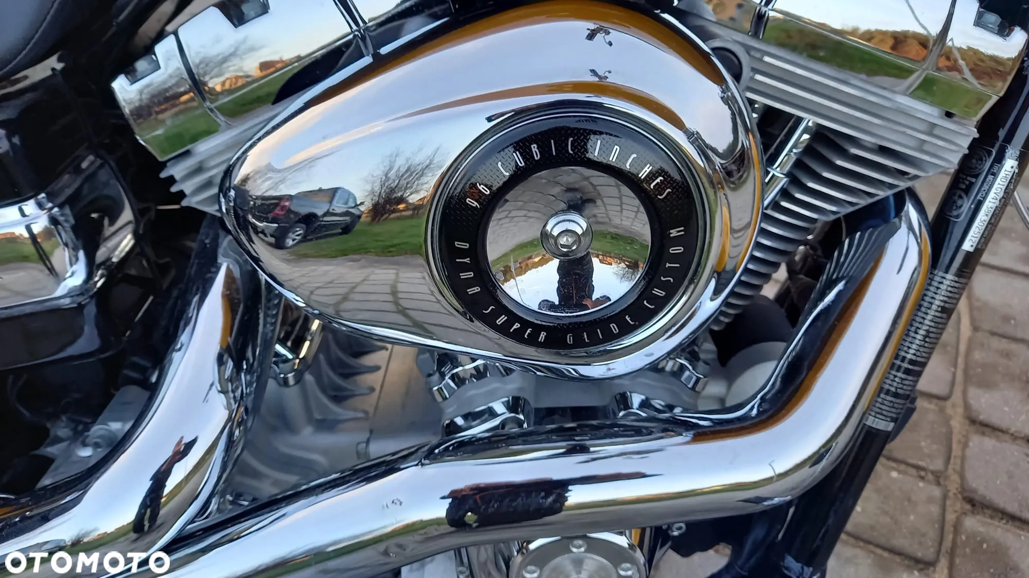Harley-Davidson Dyna Super Glide - 9