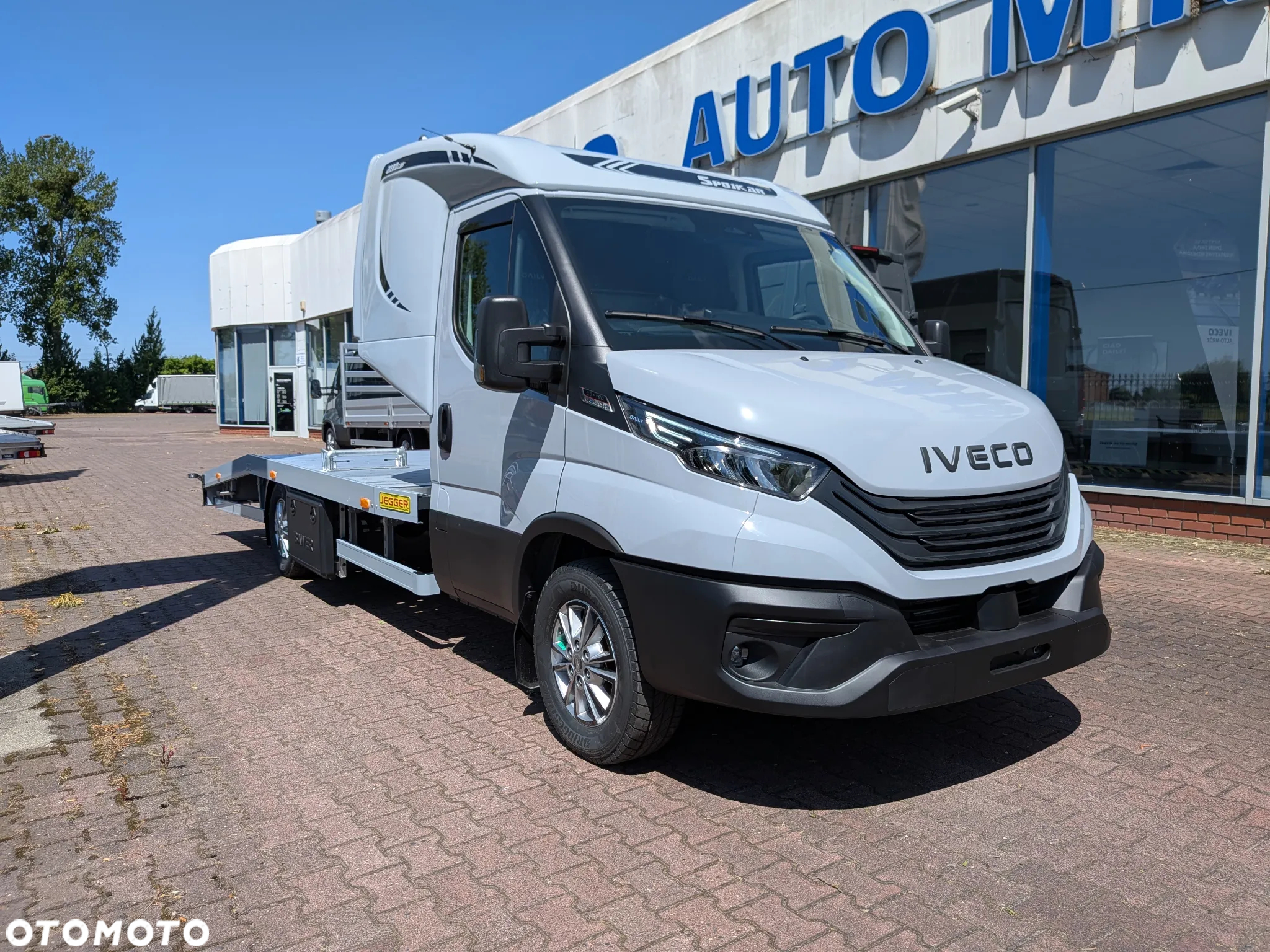 Iveco Daily 35S18HA8/P , Laweta ,Autolaweta , certyfikat VDI ,Zbiornik 280L, Tacho - 16