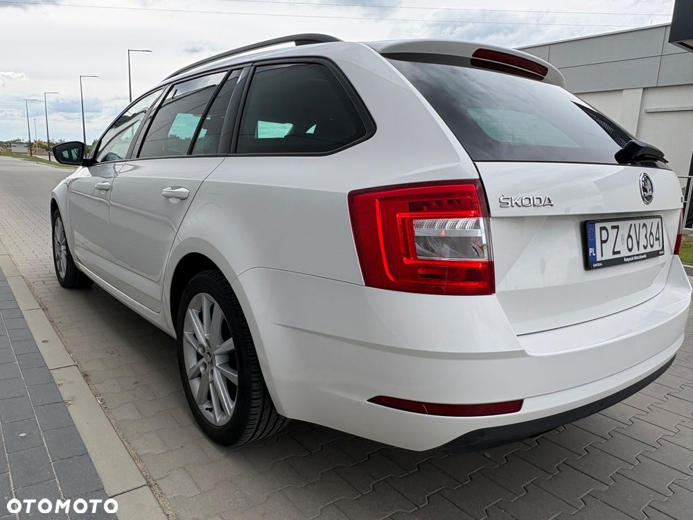 Skoda Octavia 1.4 TSI Ambition - 25