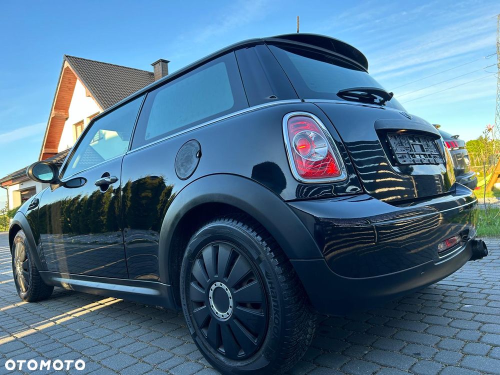 MINI ONE - 11