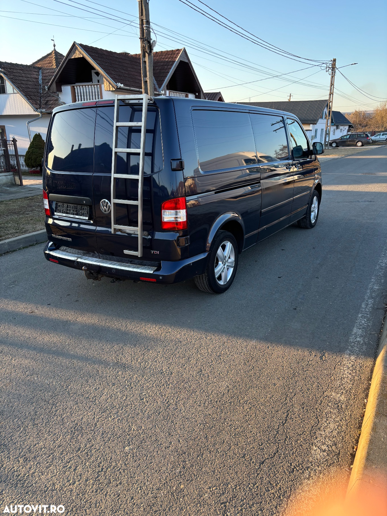 Volkswagen Transporter - 3