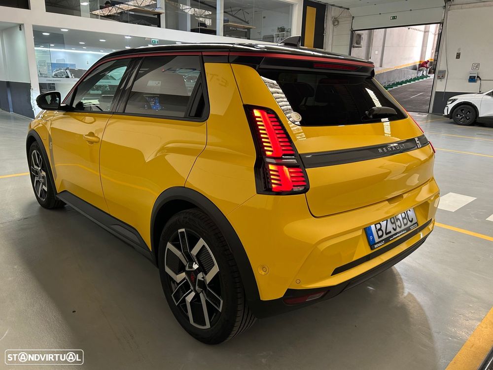Renault 5 E-Tech 40 kWh Techno Autonomia Urbana - 7