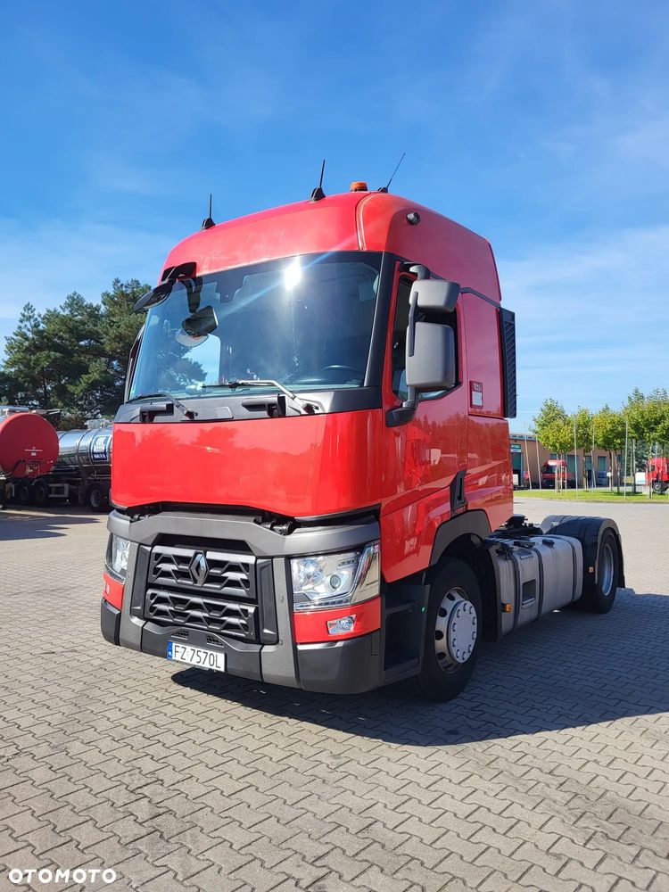 Renault T