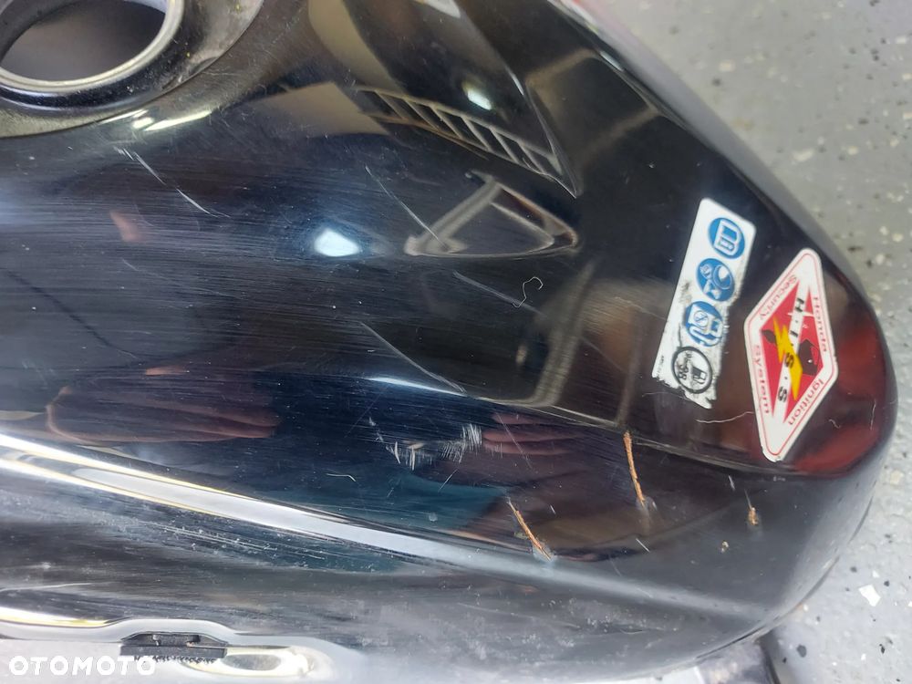 Honda VFR 1200 F zbiornik bak - 4