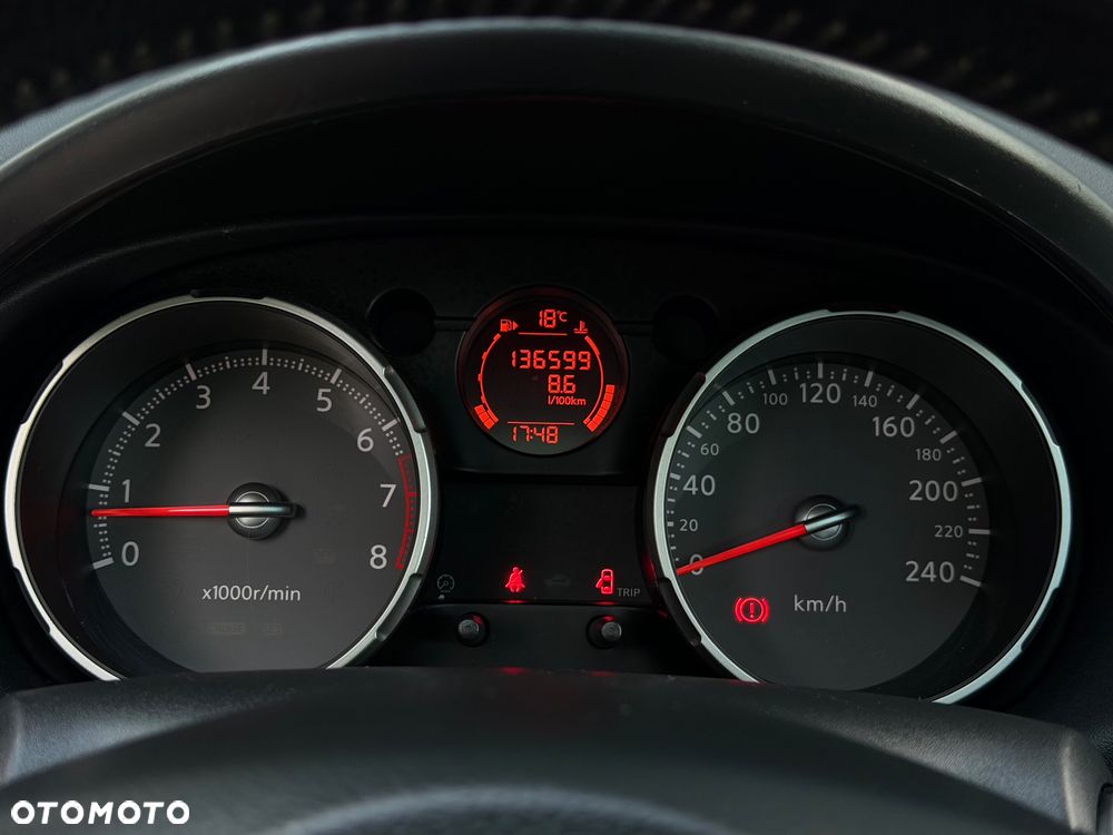 Nissan Qashqai 2.0 Acenta - 16