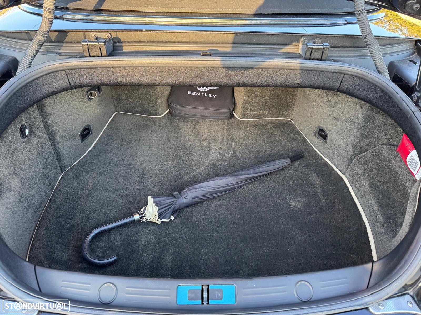 Bentley Continental Cabrio GTC V8 - 32