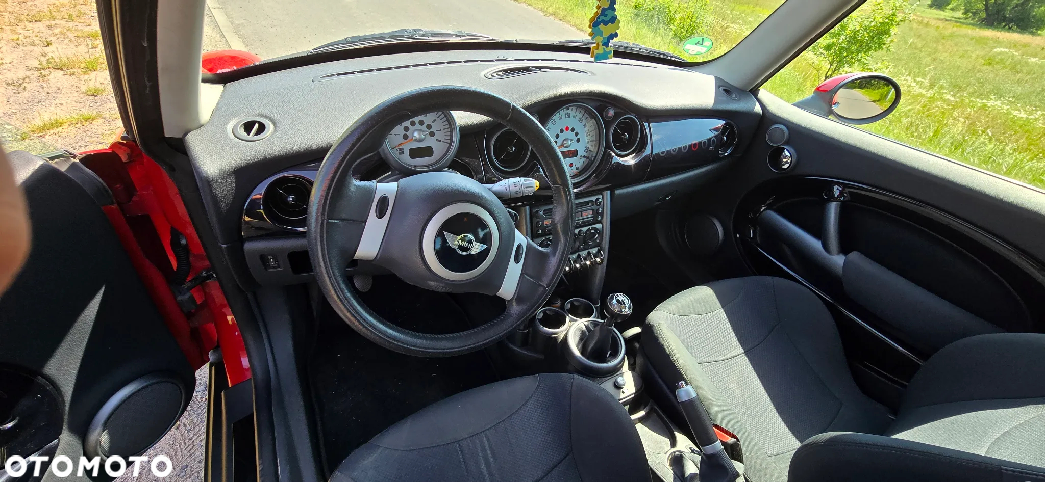 MINI Cooper Seven - 24