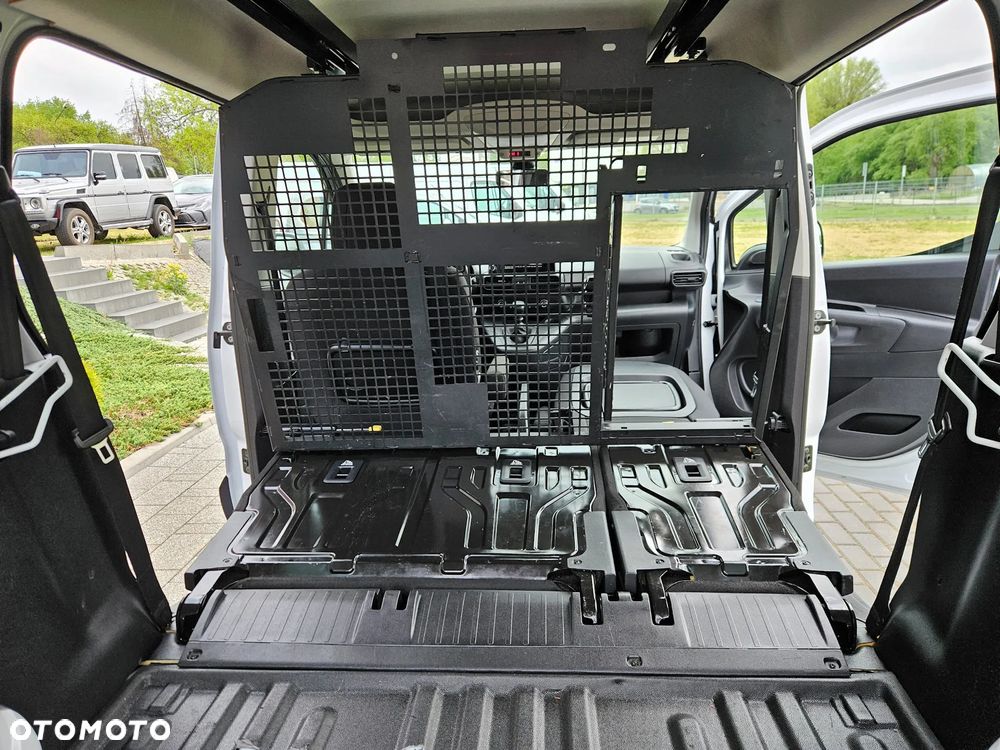 Opel Combo LONG 1.5 TURBO D 6 biegów - 24