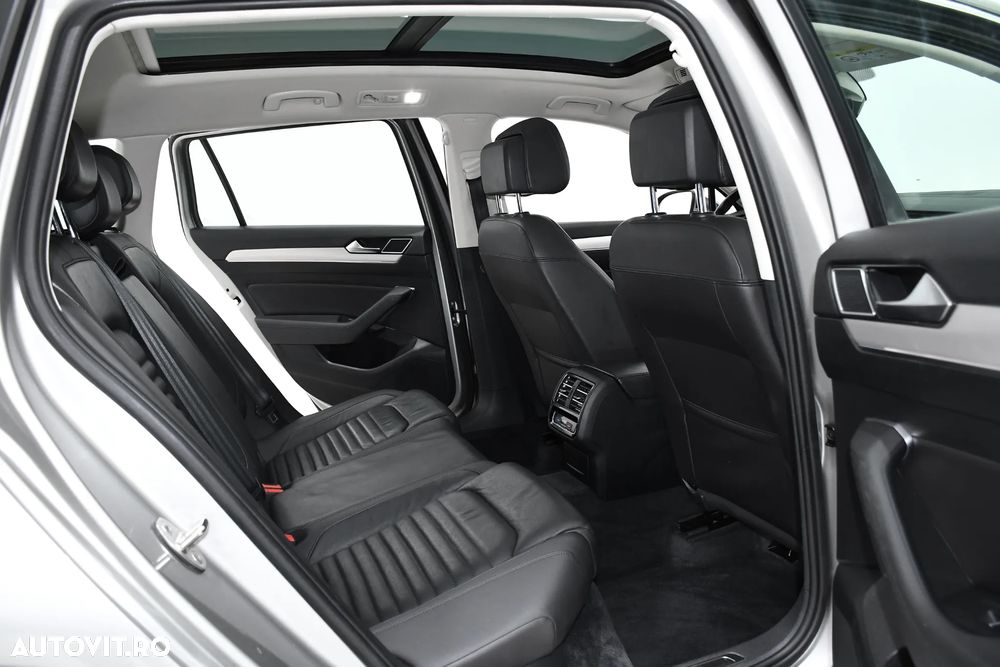 Volkswagen Passat Alltrack - 14