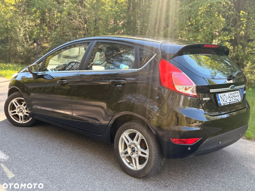 Ford Fiesta - 12