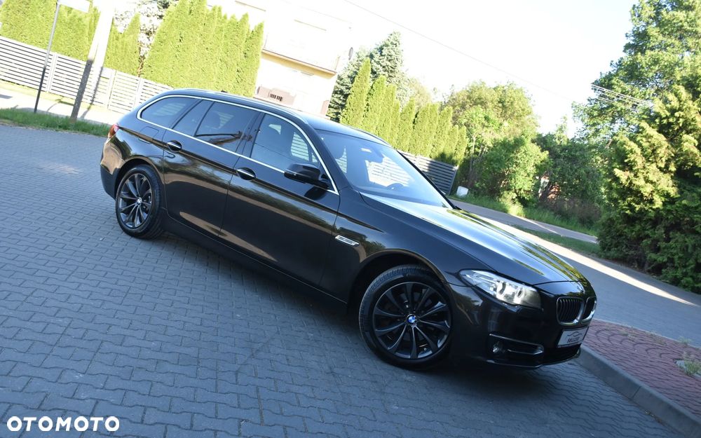 BMW Seria 5 518d Luxury Line - 30