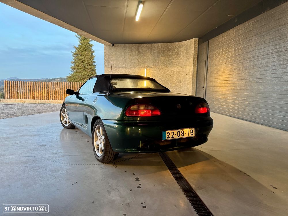 MG MGF 1.8 - 10