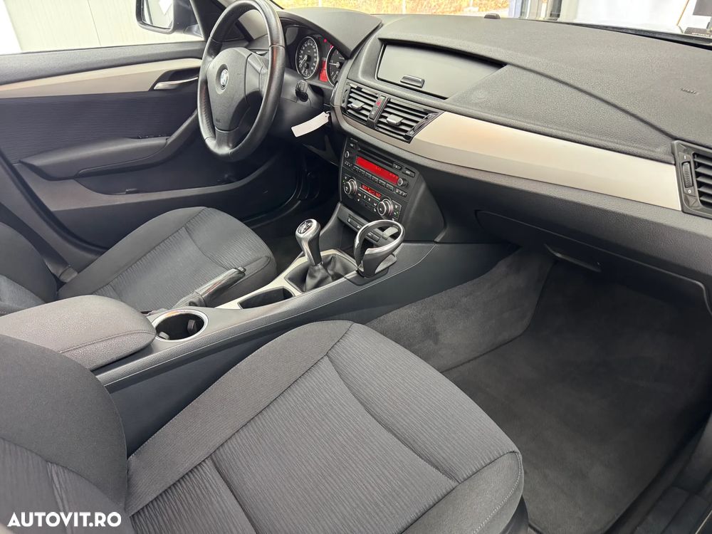 BMW X1 xDrive20d Sport Line - 6