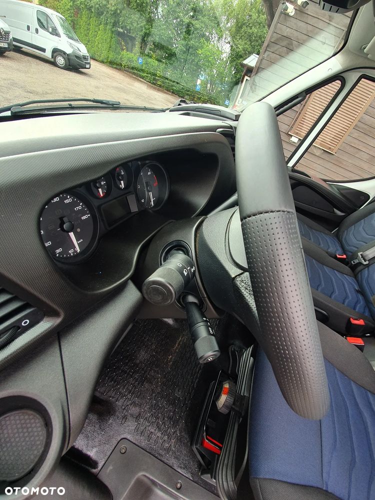 Iveco DAILY 35S18 3,0 180KM - 22
