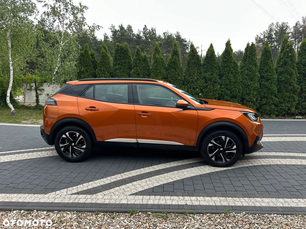 Peugeot 2008 PureTech 130 GPF Stop&Start Allure - 11