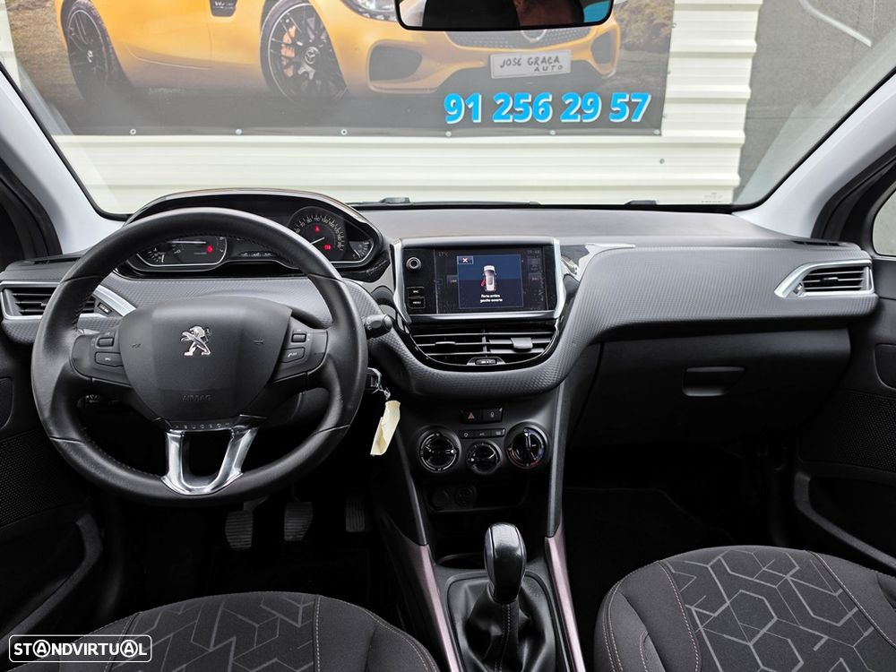 Peugeot 2008 PureTech 82 Style - 9