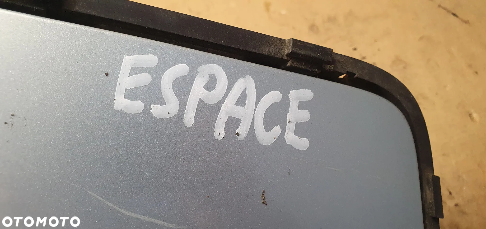 Klapka wlewu paliwa Renault Espace IV 8200100985 - 5