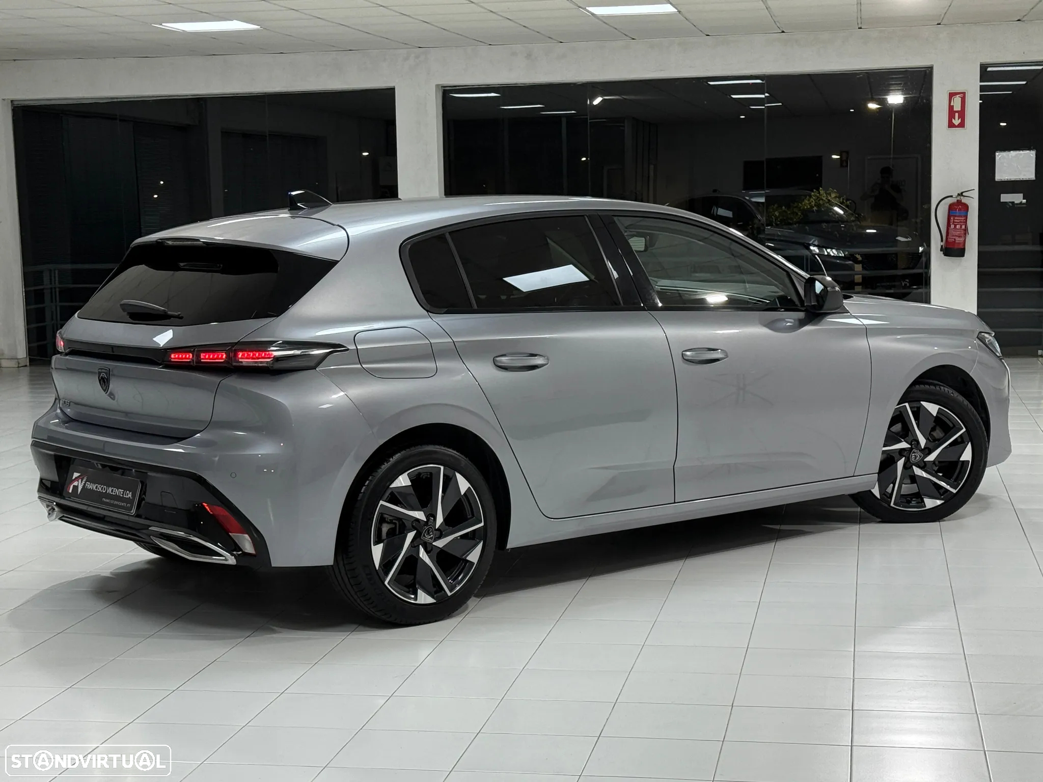 Peugeot 308 1.2 PureTech Allure - 41