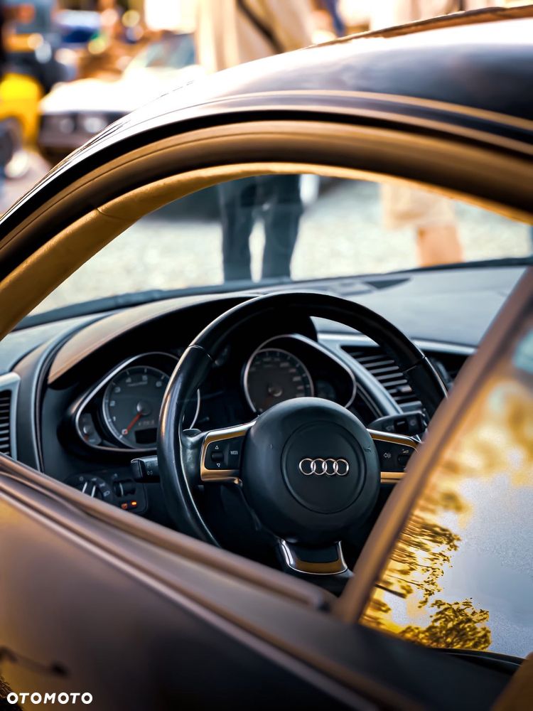 Audi R8 Coupé - 20