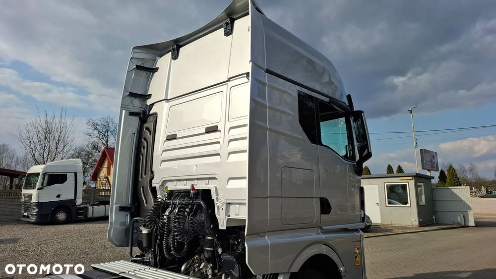 MAN TGX 18.510 / RETARDER / LOW DECK / MEGA / KLIMA POSTOJOWA / NA GWARANCJI 2027 - 10