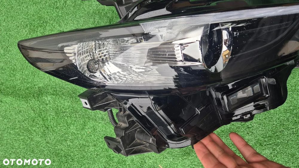 MAZDA 3 2023 2025 Lampa prawa prawy reflektor ORYGINAŁ BHRA67890 BCJH51030 "55" - 2