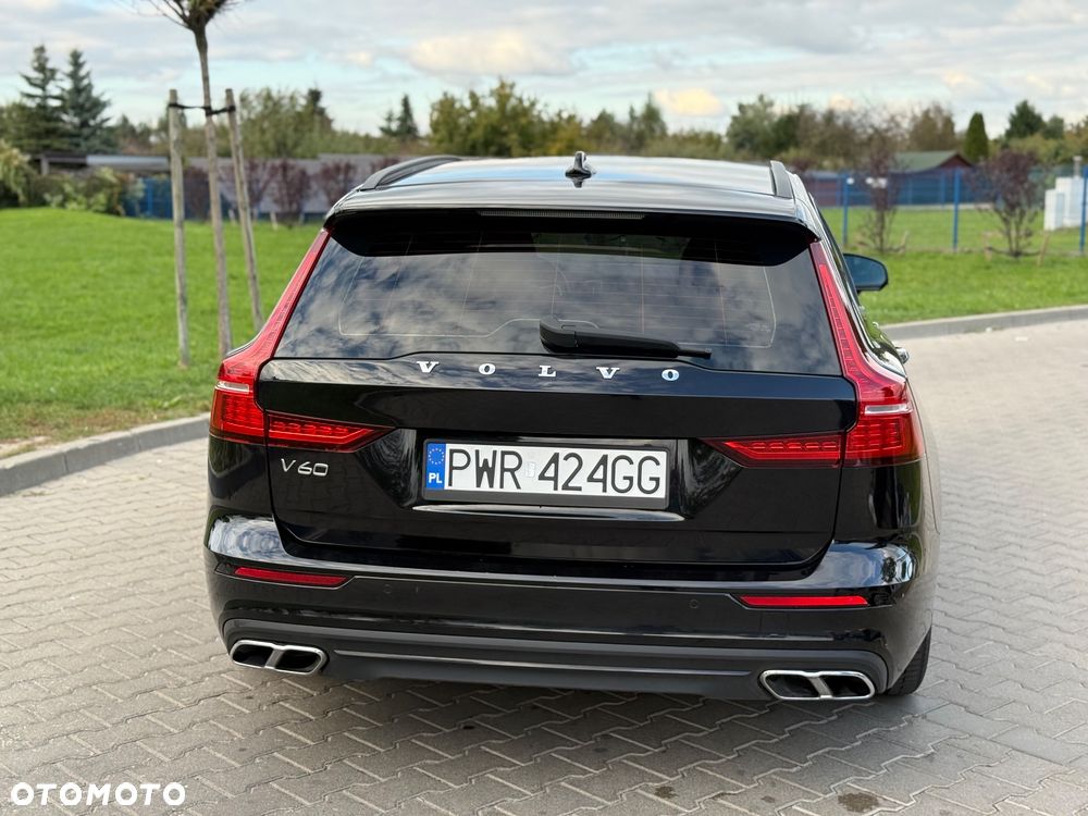 Volvo V60 D3 Momentum Pro - 3