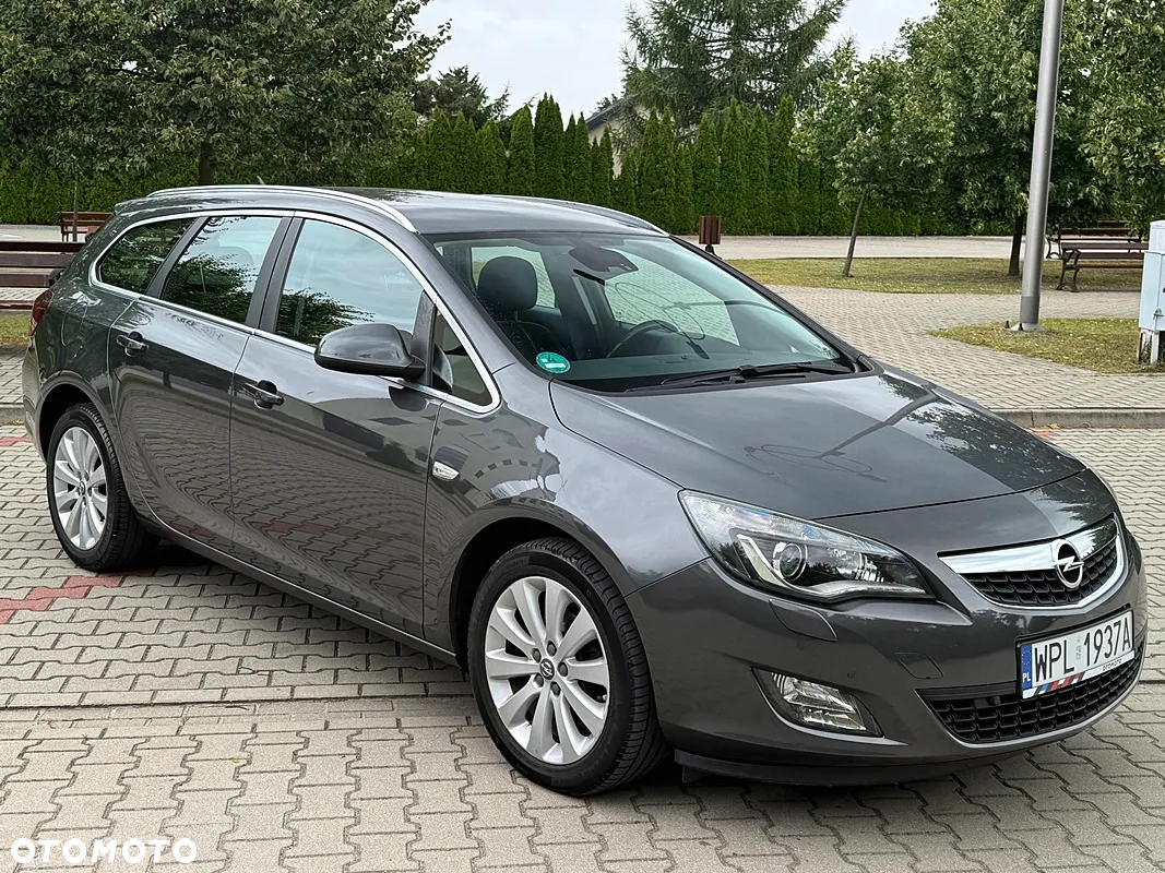 Opel Astra 1.4 Turbo Cosmo - 14