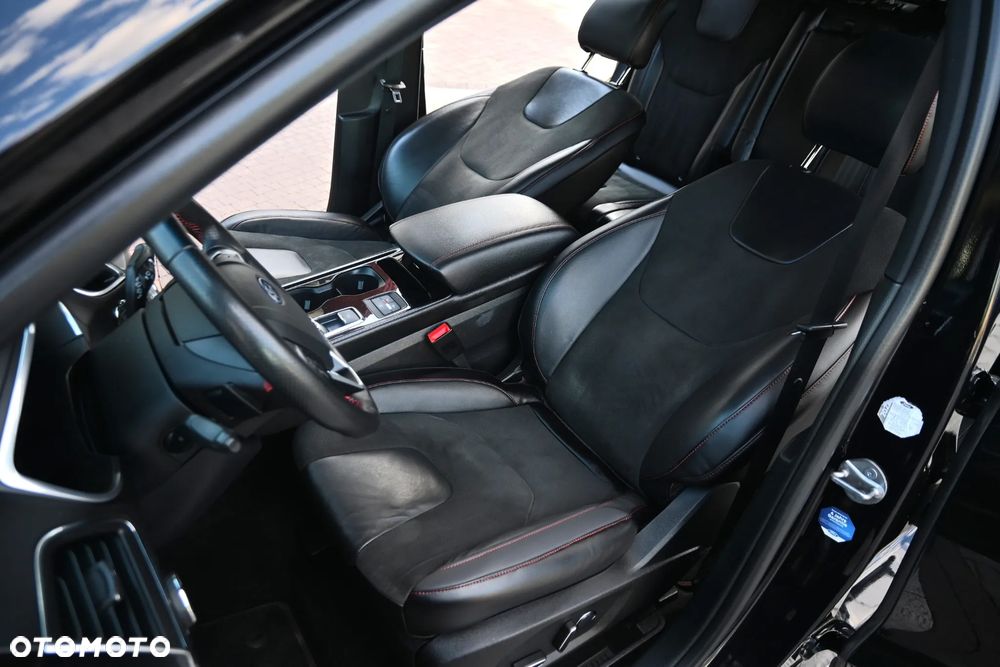 Ford Edge 2.0 EcoBlue Twin-Turbo 4WD ST-Line - 31