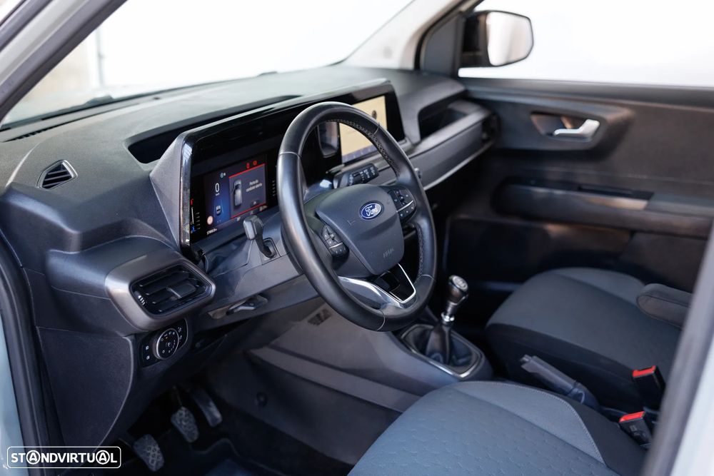 Ford Tourneo Courier 1.0 EcoBoost Titanium - 11
