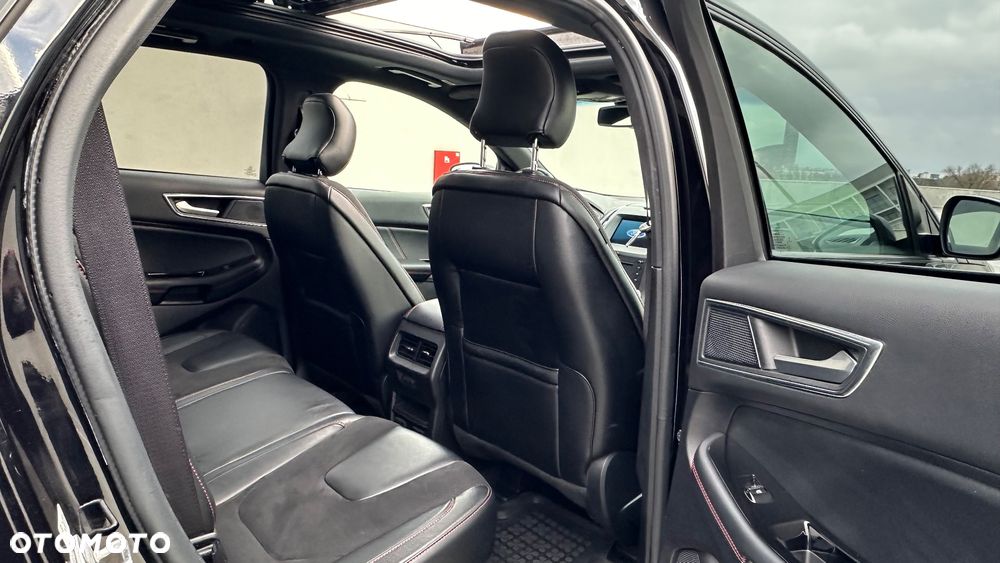 Ford Edge 2.0 EcoBlue Twin-Turbo 4WD ST-Line - 24