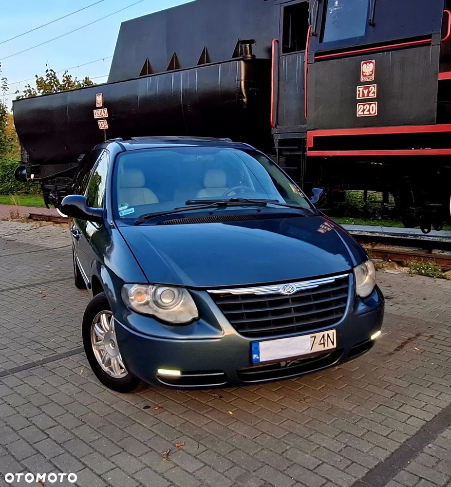 Chrysler Grand Voyager - 19