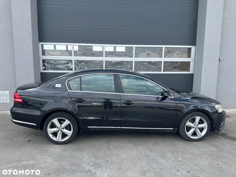 Volkswagen Passat 2.0 Blue TDI SCR Highline - 5