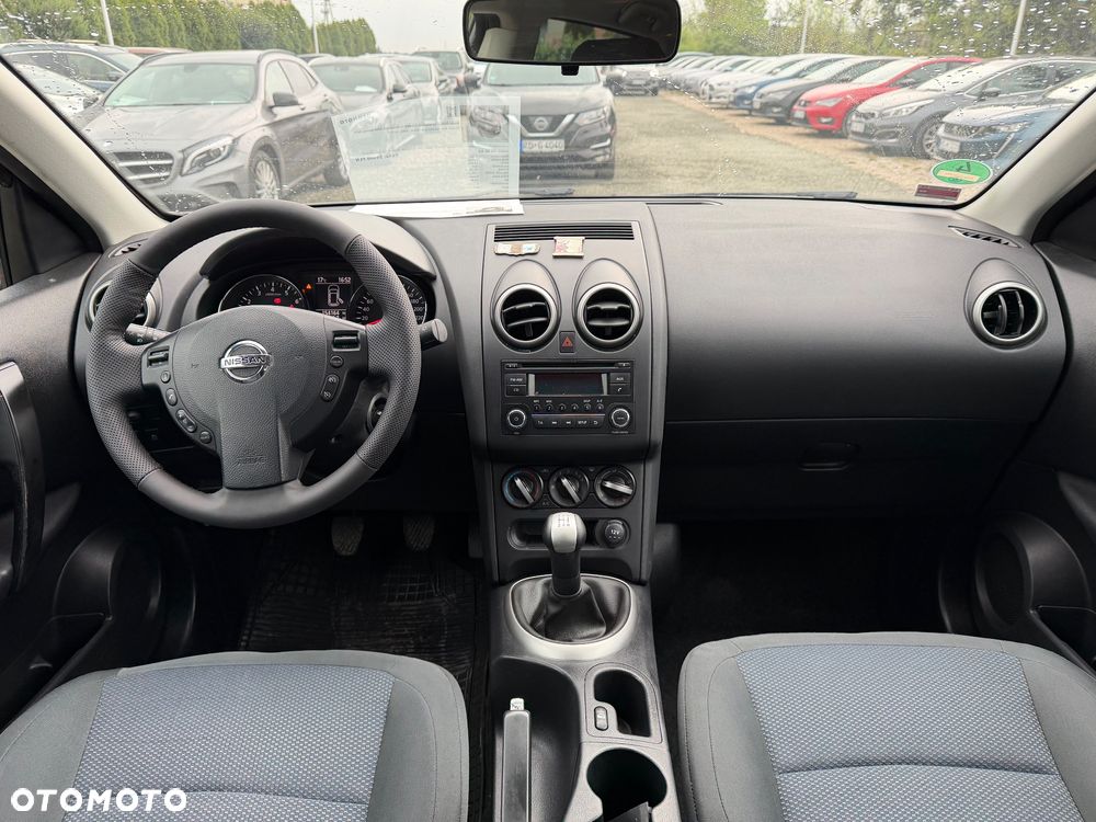 Nissan Qashqai 1.6 Visia - 26