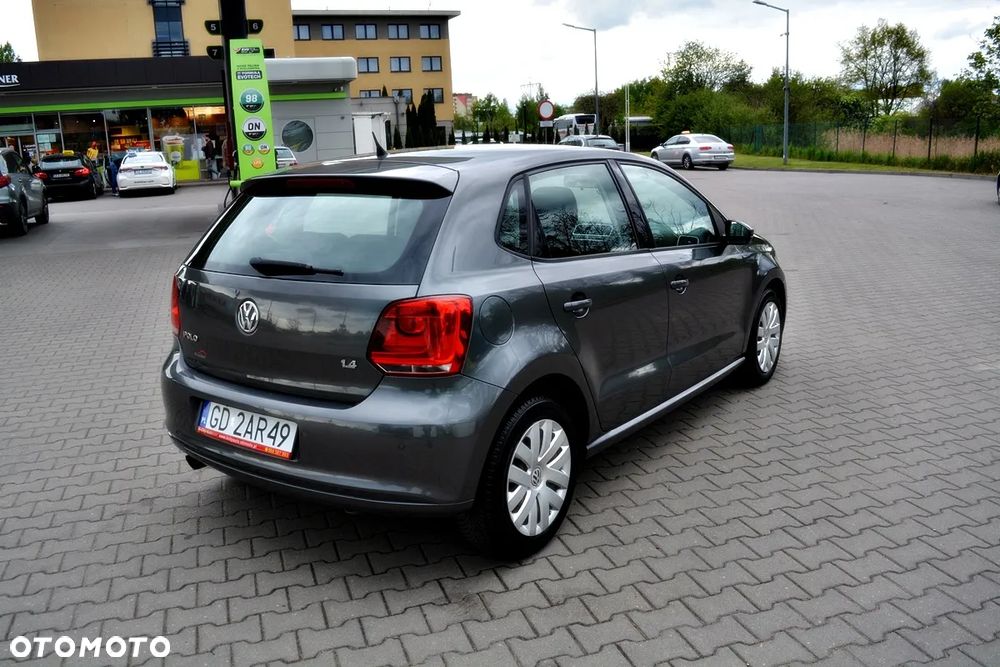 Volkswagen Polo 1.4 DSG Comfortline - 14