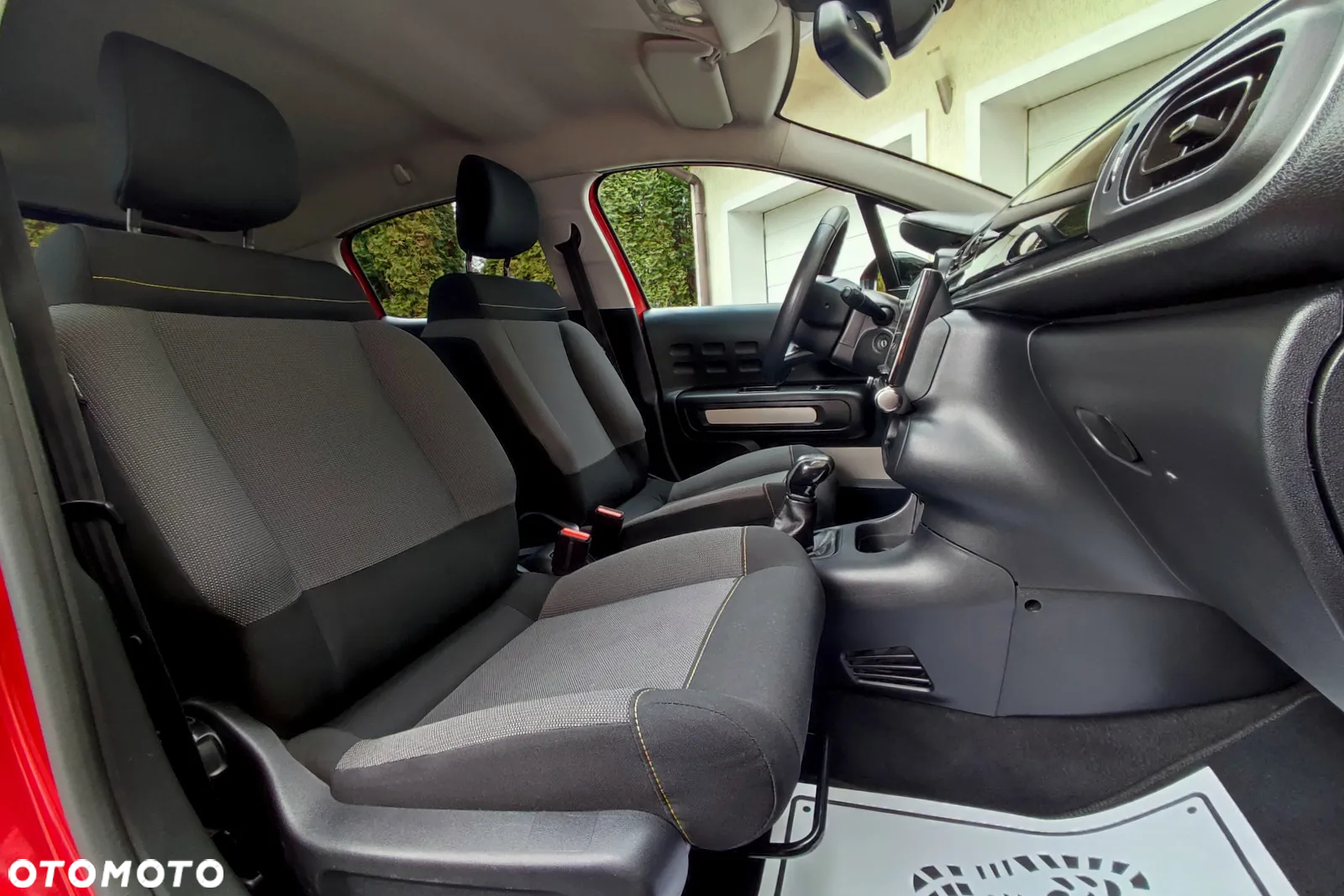 Citroën C3 1.2 PureTech Shine - 16