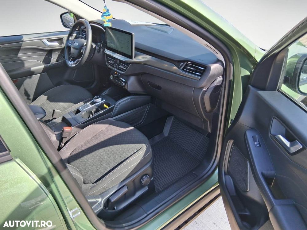 Ford Kuga - 9