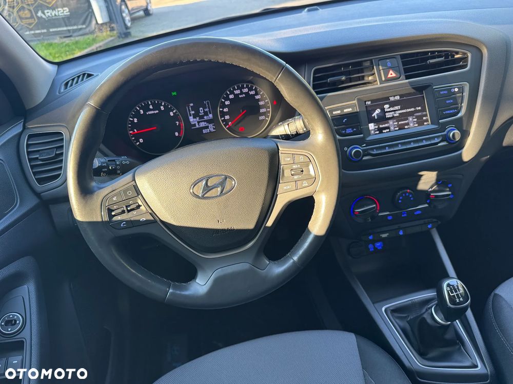 Hyundai i20 - 30