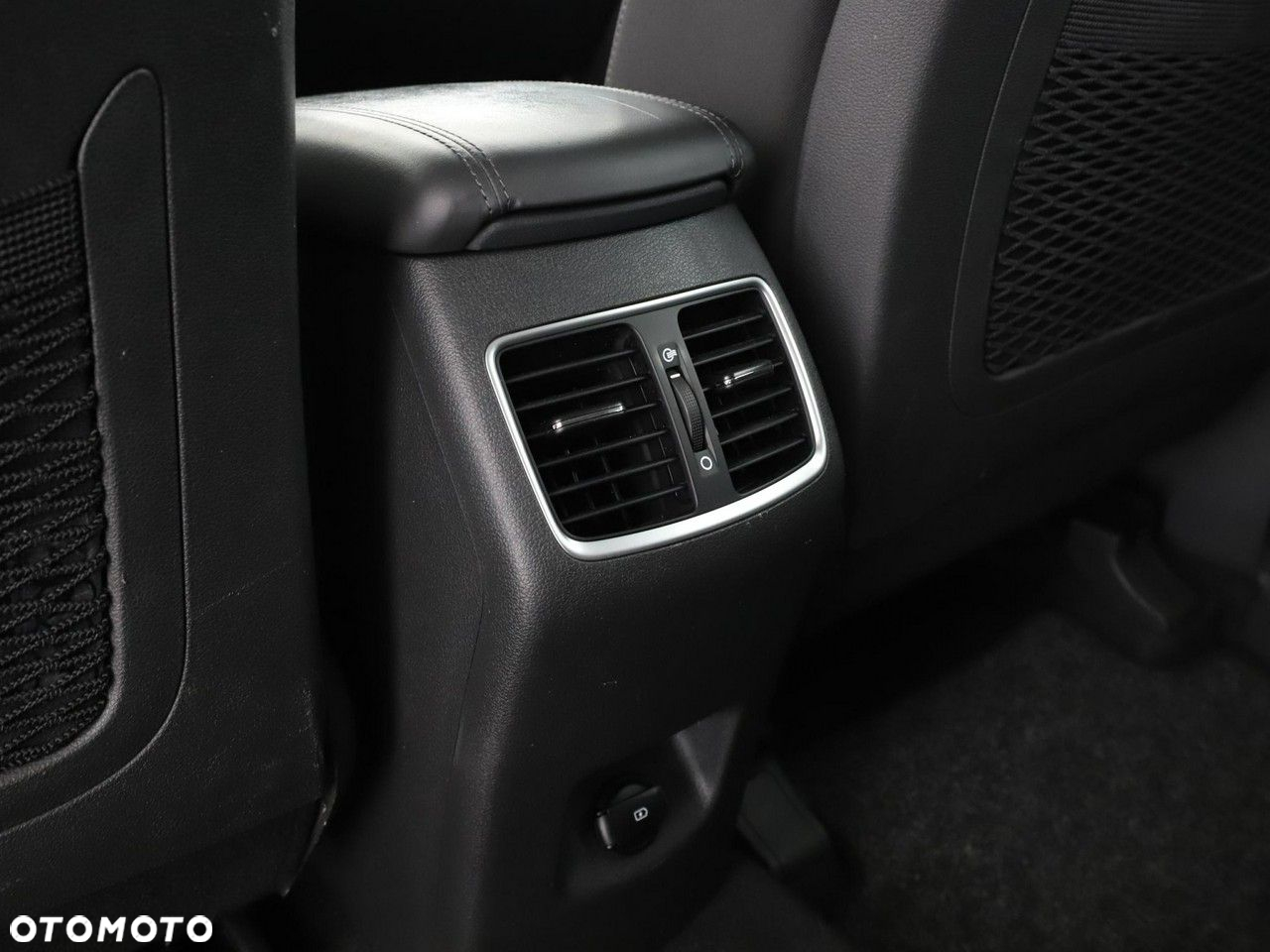 Hyundai Tucson 1.6 GDi 2WD Advantage - 36