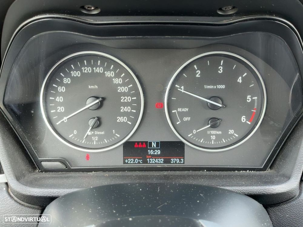 BMW X1 16 d sDrive Line Sport - 8