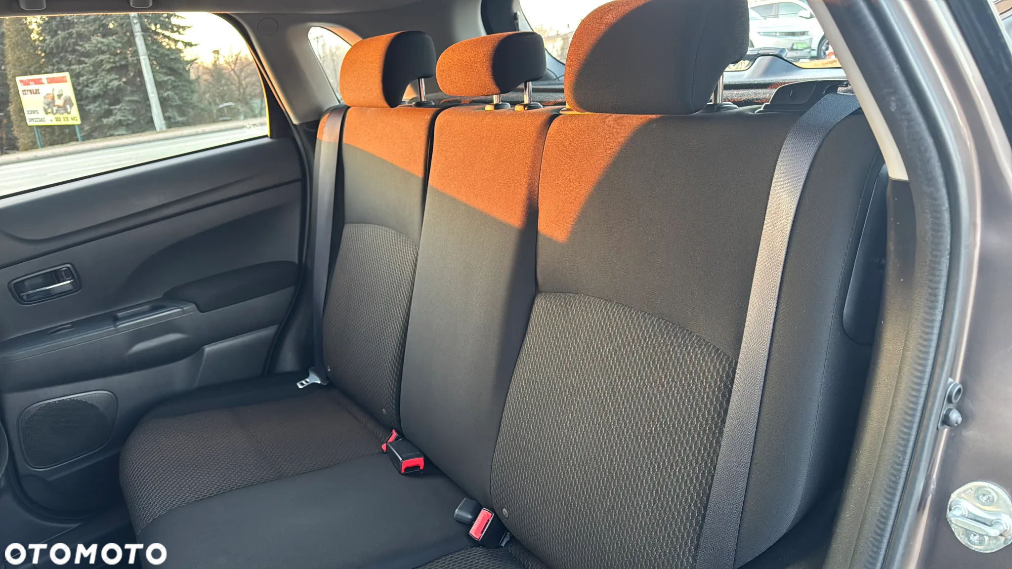 Mitsubishi ASX 1.6 Inform EU6 - 19
