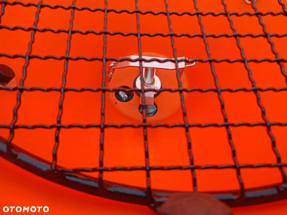 Solarka Piaskarka Posypywarka Dexwal PK Quad 300 L Transport - 19