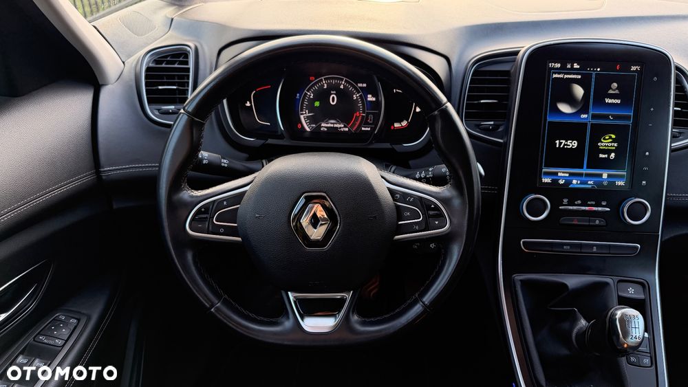 Renault Scenic - 17