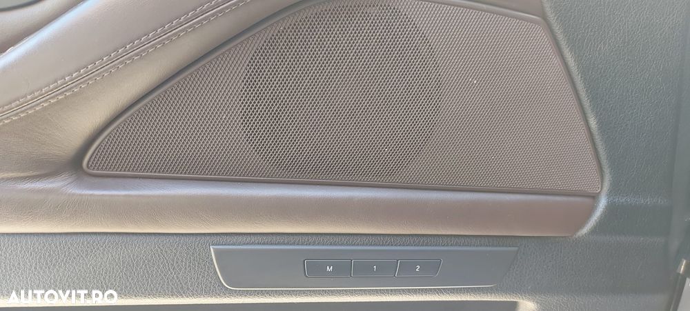 BMW Seria 5 530d xDrive AT - 8