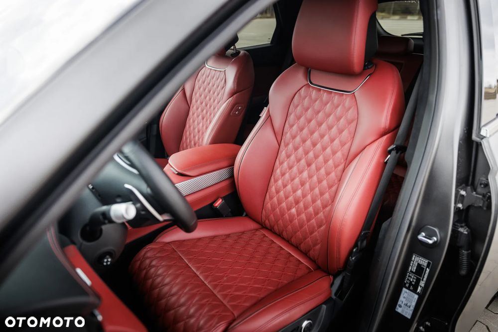 Genesis GV70 2.2 AWD AT8 Luxury Line - 13