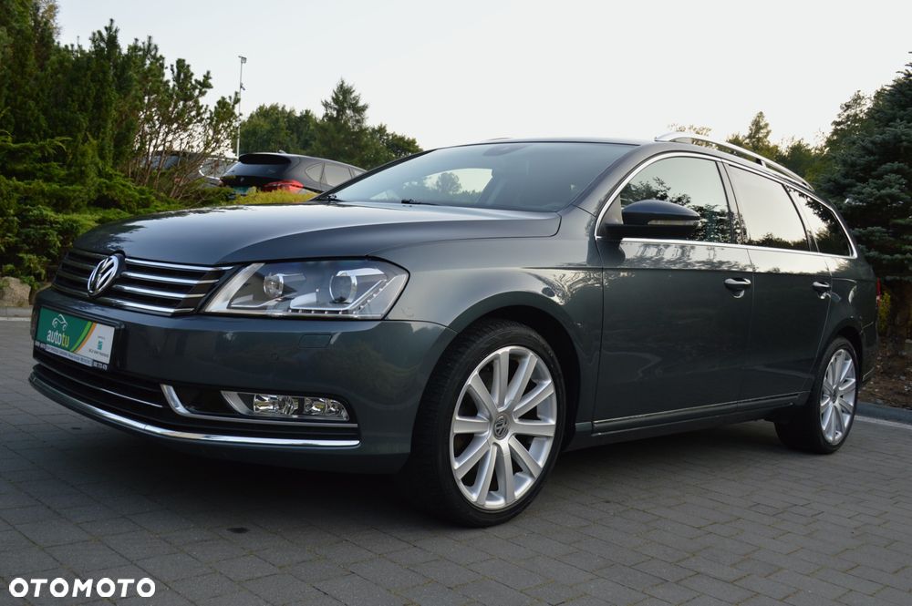 Volkswagen Passat 1.8 TSI Highline DSG - 2